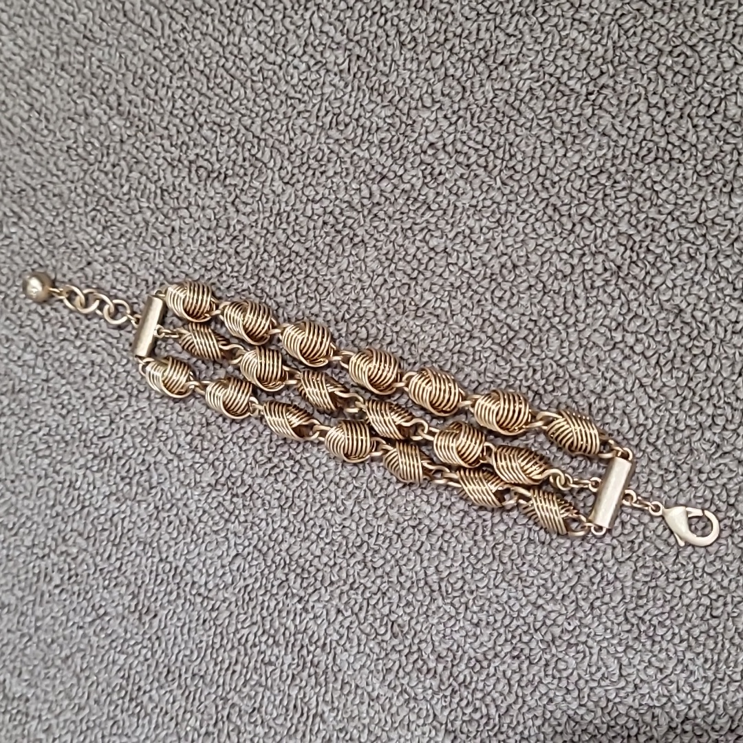 Lulu Frost Vintage Rings Bracelet 100$